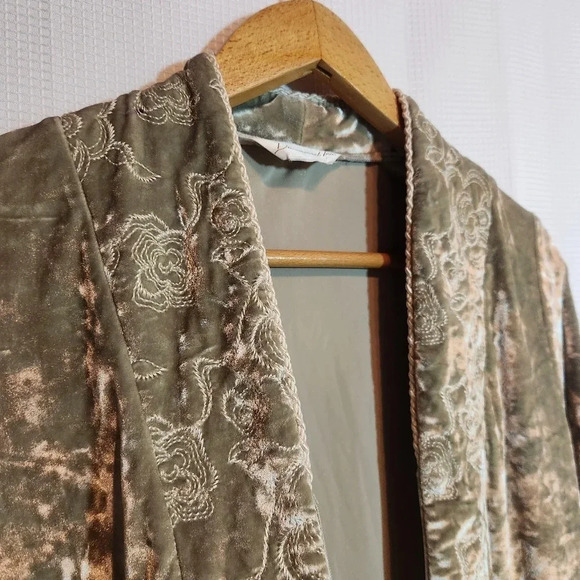 Vintage Diamond Tea Crushed Velvet Embroidered Kimono Caftan Robe Open S… - Picture 2 of 13